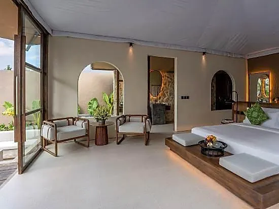 Mas Glamping Luxury Tent Hotel 5*