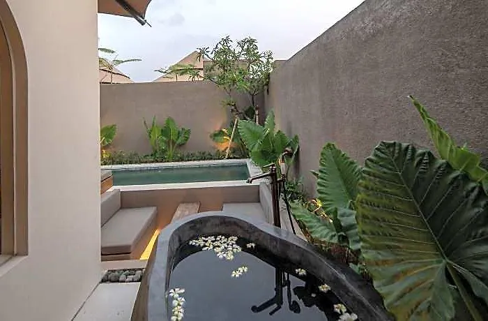 Mas Glamping Luxury Tent 5*
