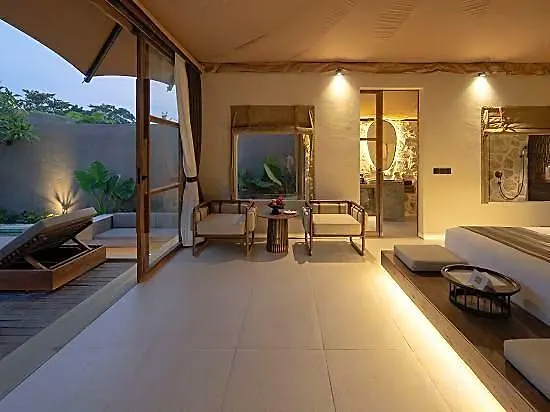 Mas Glamping Luxury Tent Hotel 5*